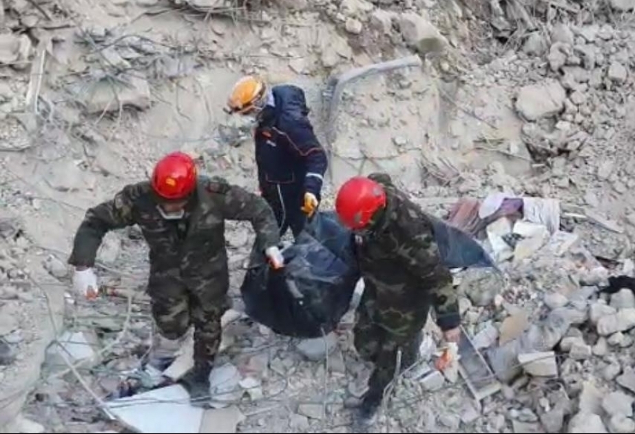 Azerbaijani rescuers pull 53 people alive from rubble and recover 780 dead bodies in Türkiye VIDEO
