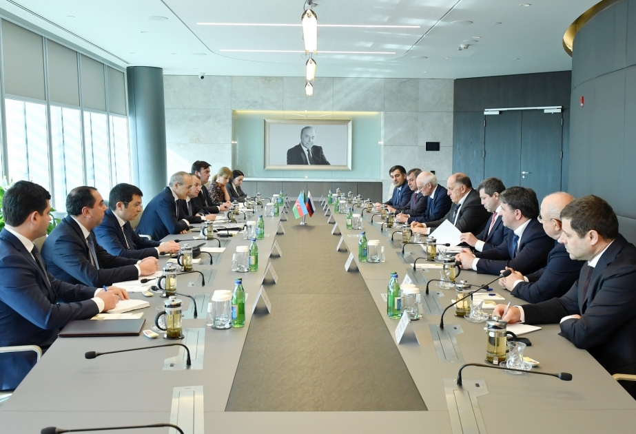 Wirtschaftsminister trifft sich mit dem Vorsitzenden der Regierung von Dagestan