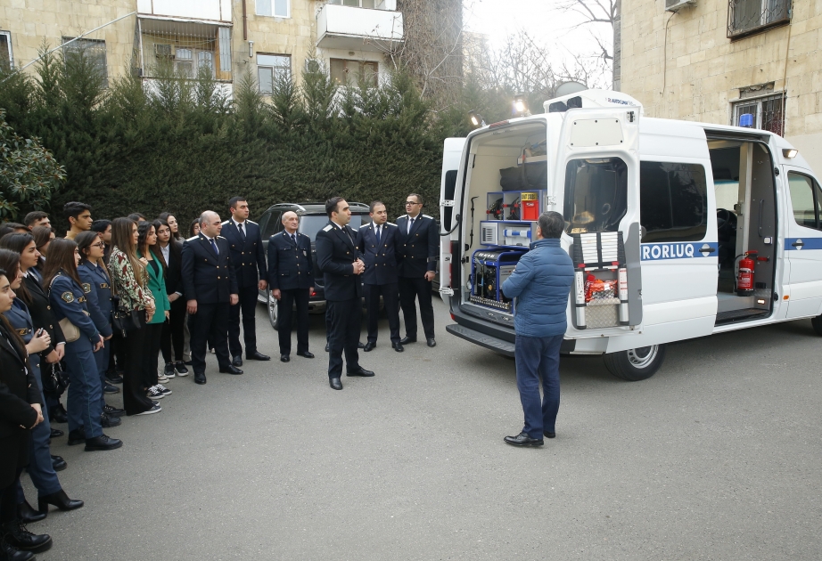 Gənc hüquqşünaslar Ulu Öndər Heydər Əliyevin siyasi irsi barədə məlumatlandırılıb