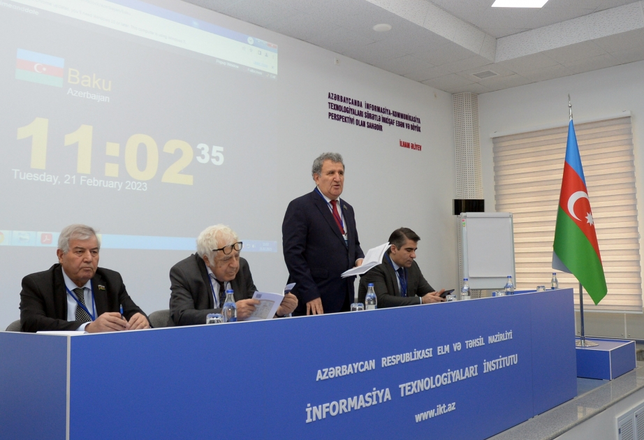 Beynəlxalq Ana dili Gününə həsr olunan respublika konfransı keçirilir