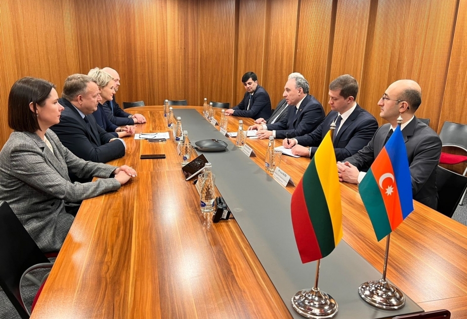Se firma un Memorando de Entendimiento sobre cooperación entre las fiscalías de Azerbaiyán y Lituania