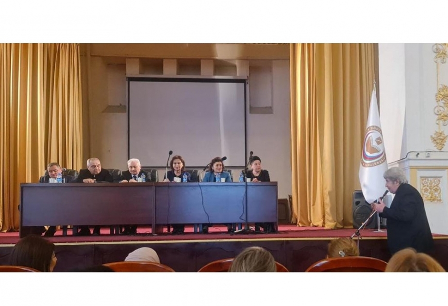 В АГПУ прошли общественные обсуждения проекта Концепции возвращения в Западный Азербайджан