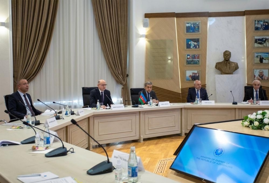 Azerbaijan’s Energy Ministry holds meeting with a high-level delegation of Pakistan