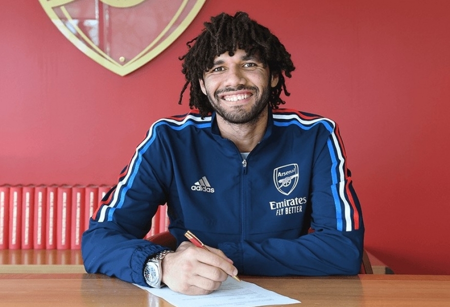 Egypt`s midfielder Elneny signs new contract at Arsenal