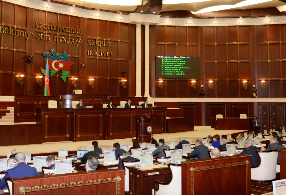 “Fövqəladə vəziyyət haqqında” Qanuna dəyişiklik edildi