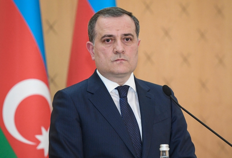 Las alegaciones de Armenia sobre el supuesto cierre de la carretera de Lachin por parte de Azerbaiyán carecen de fundamento
