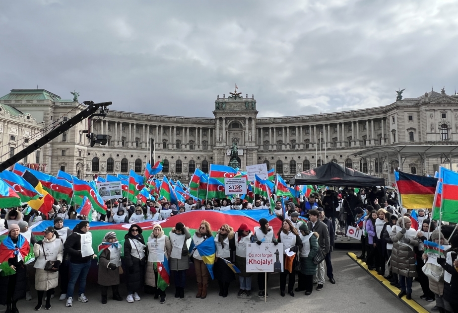 Rally on 31st anniversary of Khojaly genocide held at famous Heldenplatz square of Vienna