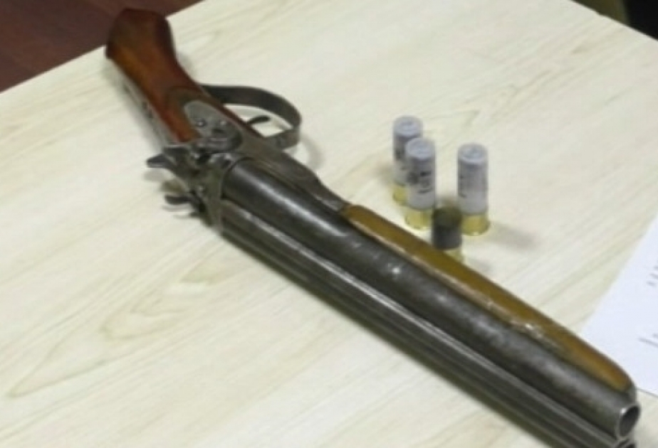 Gəncə sakinlərindən silah və narkotik götürülüb
