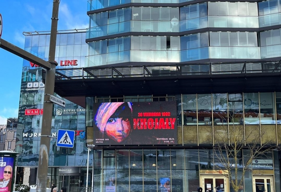 Une peinture dédiée au génocide de Khodjaly exposée dans les rues de Tallinn