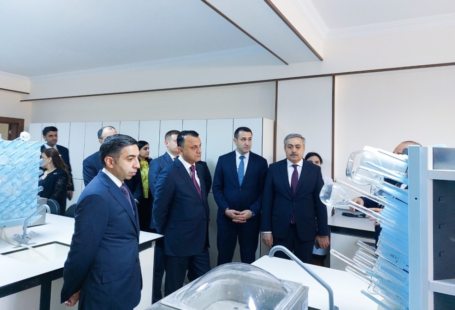 İcbari Tibbi Sığorta üzrə Dövlət Agentliyinin sədri Naxçıvanda sığorta çərçivəsində göstərilən tibbi xidmətlərlə tanış olub
