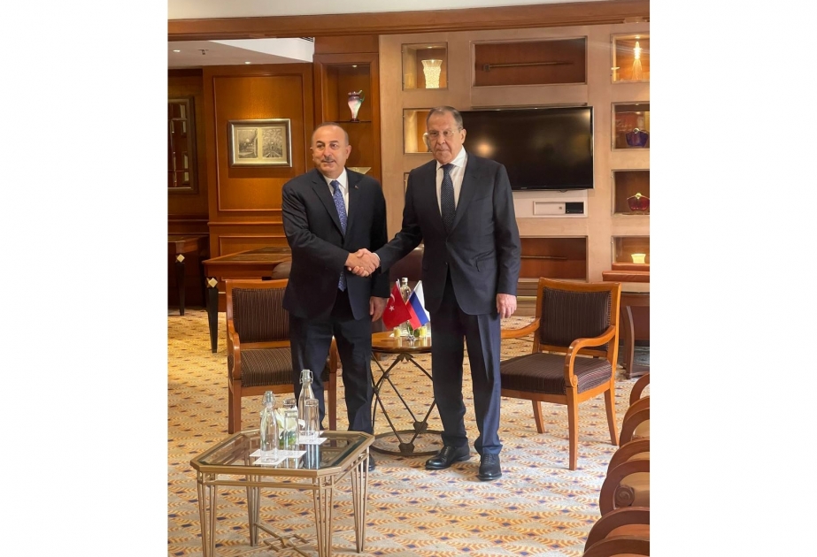 وزيرا خارجية روسيا وتركيا يجتمعان في دلهي