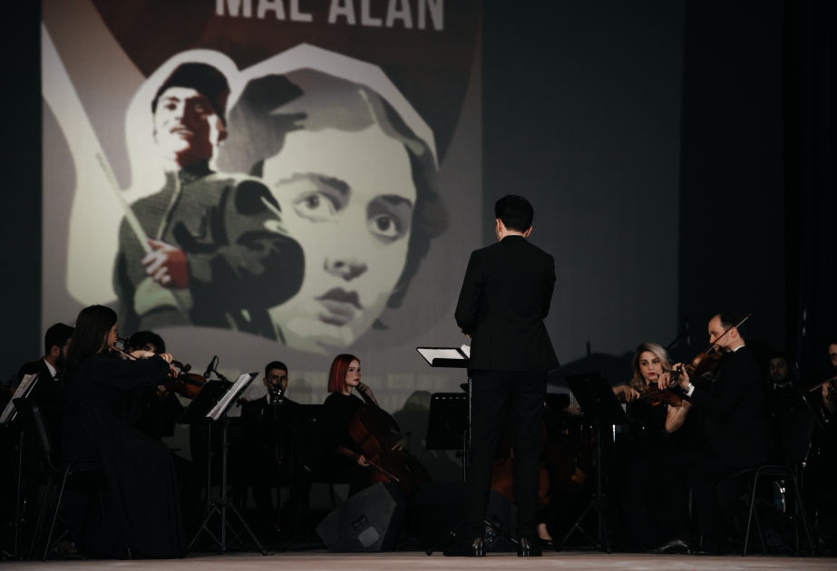 “Kinokonsert” multimedia şousu