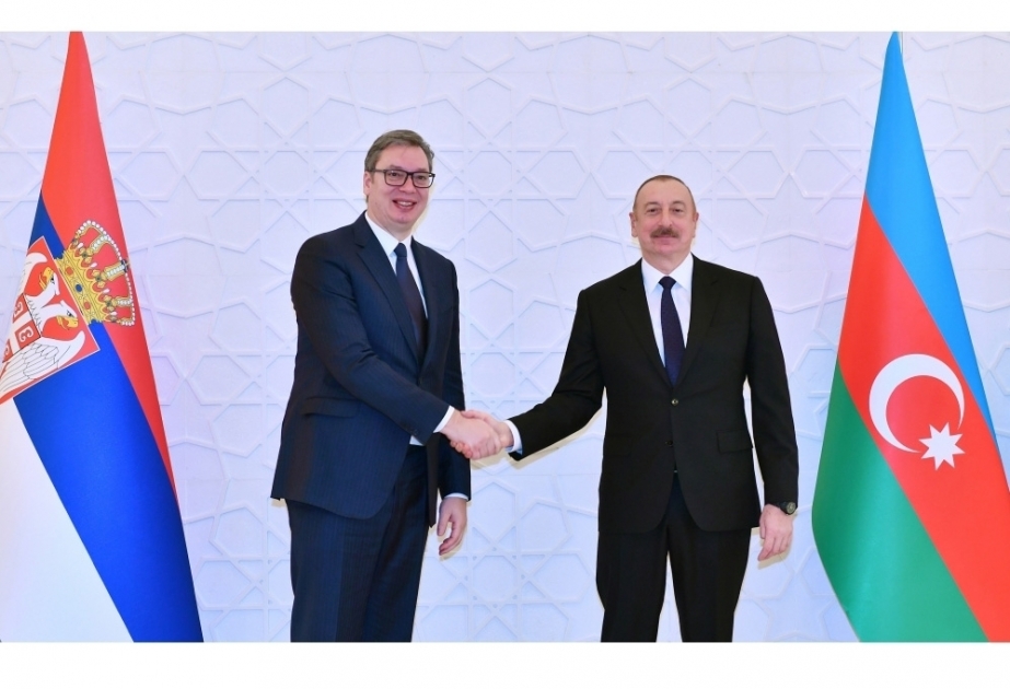 Serbischer Präsident telefoniert Präsident Ilham Aliyev