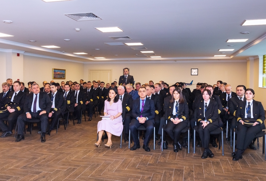Se celebró la reunión general anual de la tripulación de vuelo de AZAL