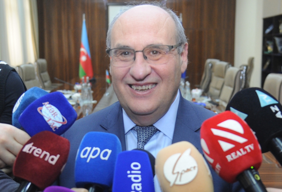 Antonio Vitorino: Bizim məcburi köçkünlərin qaytarılması ilə bağlı uzunmüddətli təcrübəmiz var