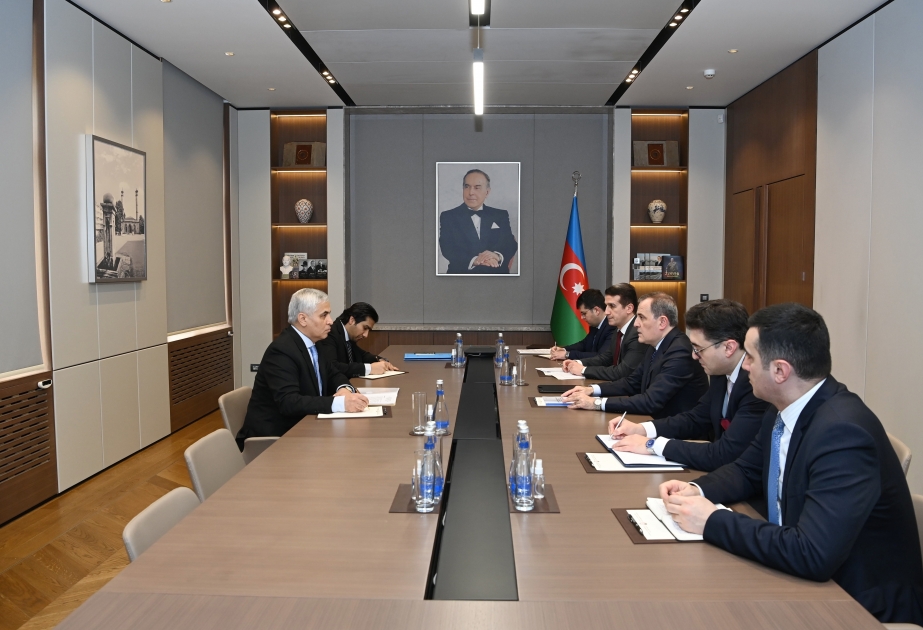 Хусрав Нозири высоко оценил вклад Азербайджана в деятельность ОЭС

