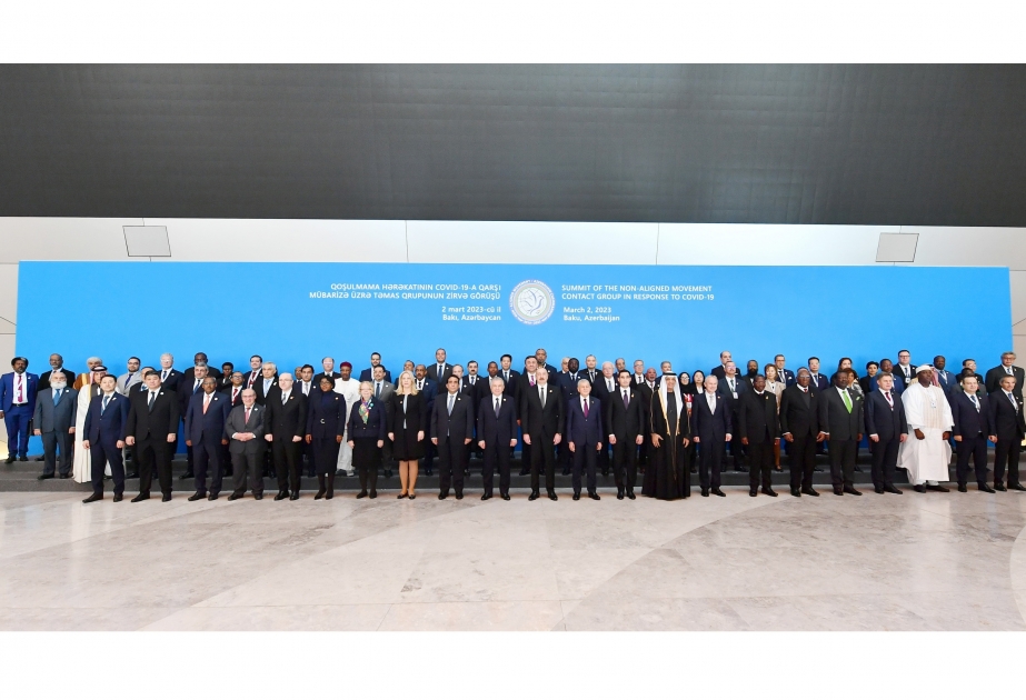 В Баку состоялся Саммит Контактной группы Движения неприсоединения по борьбе с COVID-19  В Саммите принял участие Президент Азербайджана Ильхам Алиев ОБНОВЛЕНО - 4 ВИДЕО