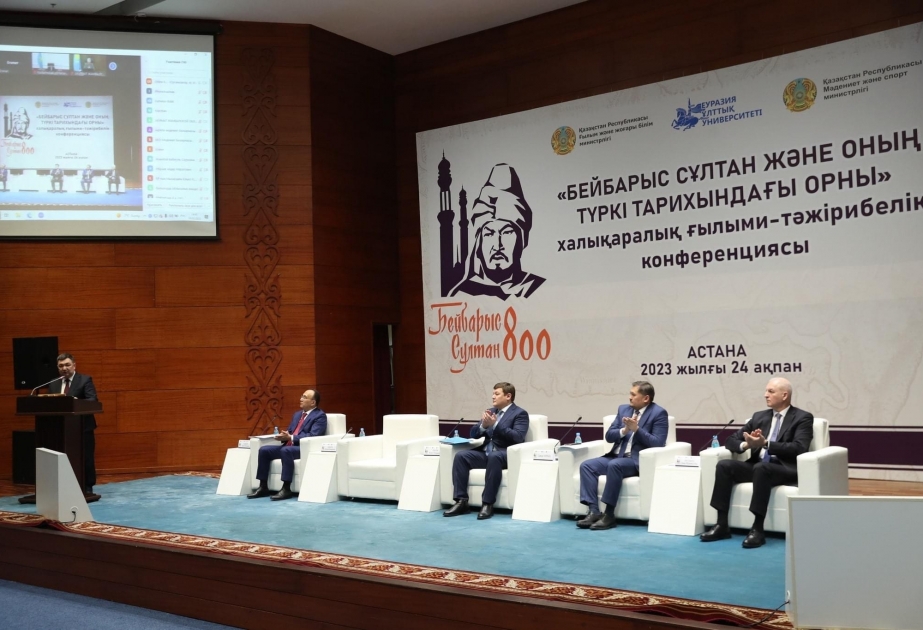 Akademik Şahin Mustafayev Sultan Baybarsın 800 illiyinə həsr olunan konfransda çıxış edib