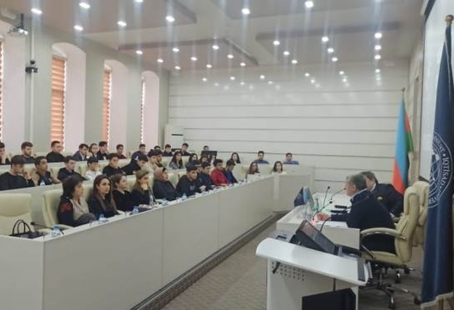 Elm festivalı davam edir: Güclü iqtisadçı olmaq üçün nə etməli?