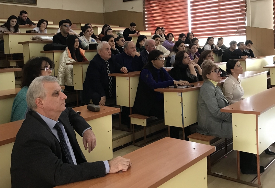 BDU-da elmi seminar: Bitkilərin genetik transformasiyası