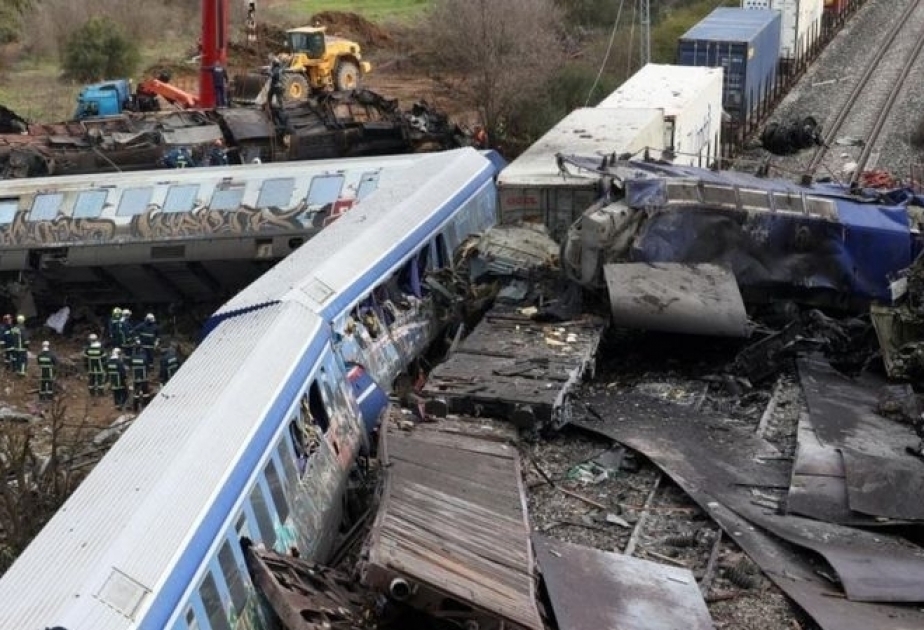 Greek railway workers go on strike after deadly train accident