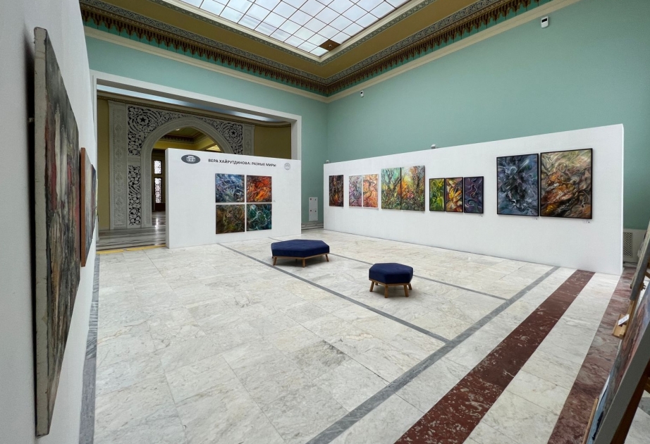 “Azərbaycan” pavilyonunda Vera Xayrutdinovanın sərgisi açılıb