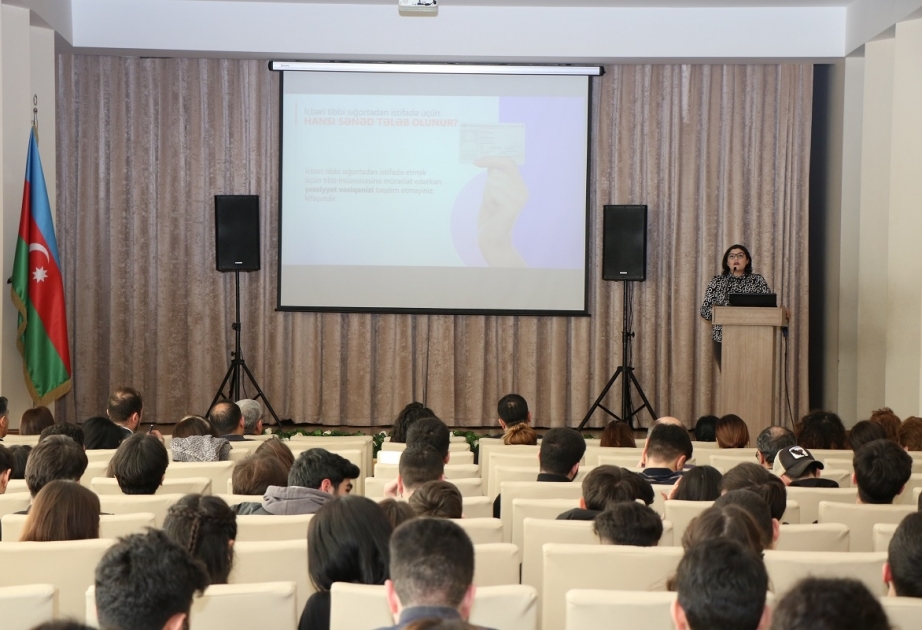 Tələbələr icbari tibbi sığorta barədə məlumatlandırılıb