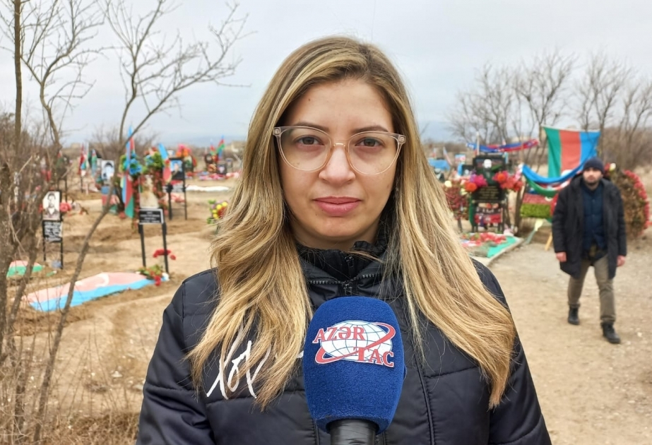 Periodista colombiana: “A uno se le rompe el corazón al oír cuánta gente se ha quedado sin nada a causa de la guerra”
