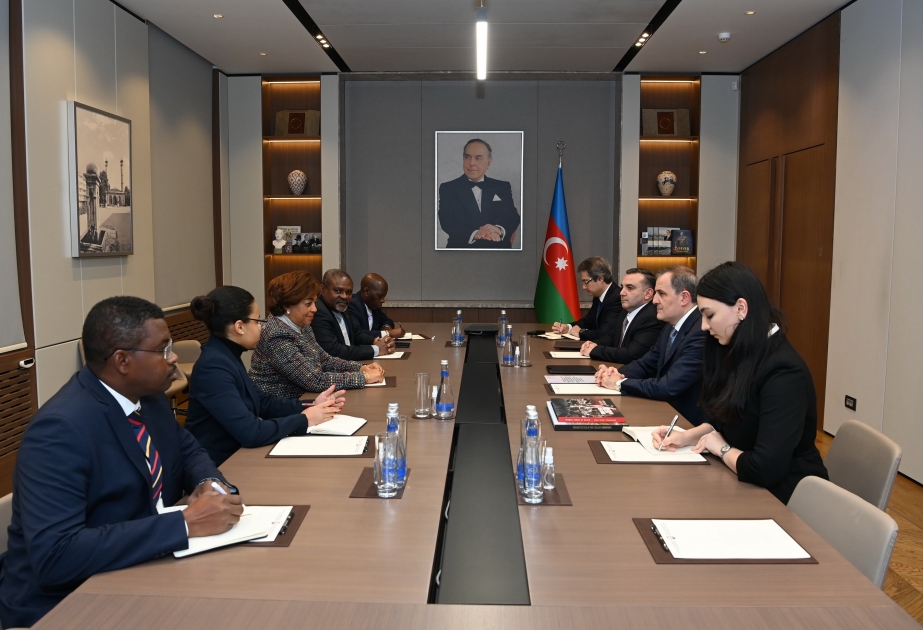 Anqola Azərbaycan ilə müxtəlif sahələrdə əməkdaşlığı genişləndirməkdə maraqlıdır