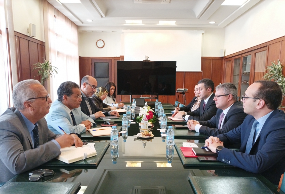 Se discute la exportación de productos no petroleros de Azerbaiyán a Marruecos