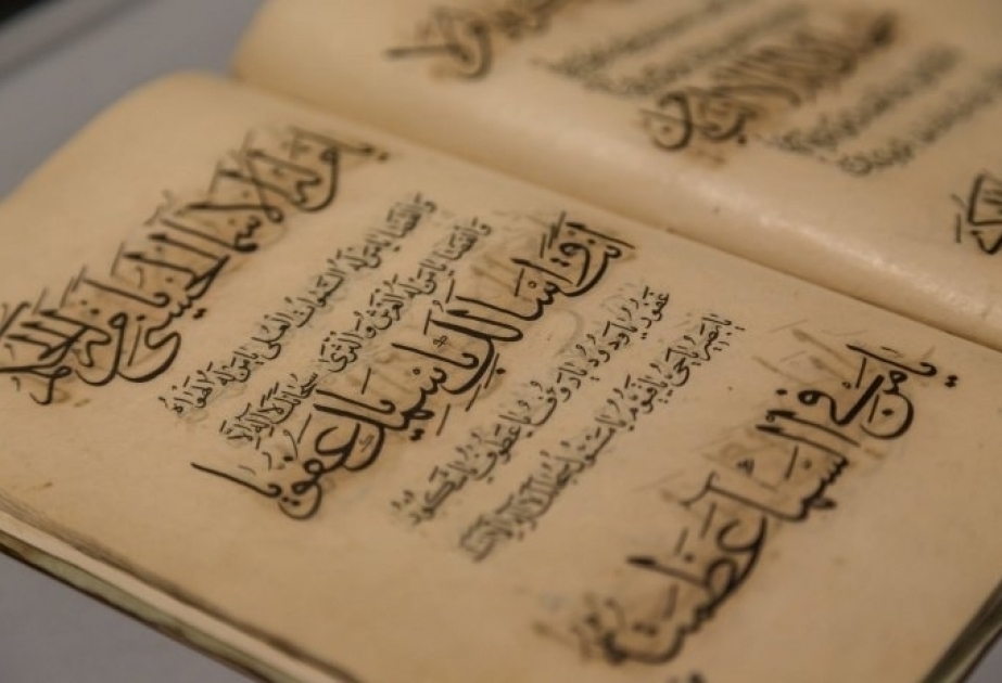 أذربيجان شاركت في منتدى الخطاطين الدولي في دوشنبه