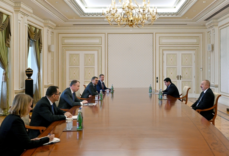El Presidente Ilham Aliyev recibió al Representante Especial de la UE para el Cáucaso Sur

