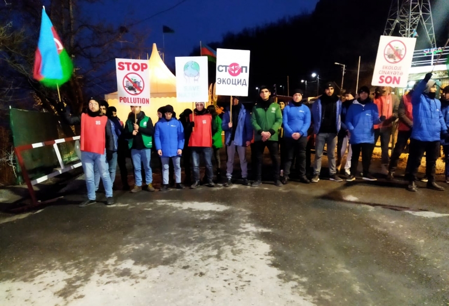 Aksiya iştirakçıları: Tələblər yerinə yetirilməyənədək etirazlar davam etdiriləcək