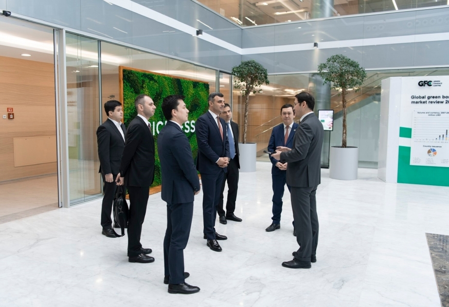 讨论阿塞拜疆中央银行与阿斯塔纳国际金融中心合作的前景