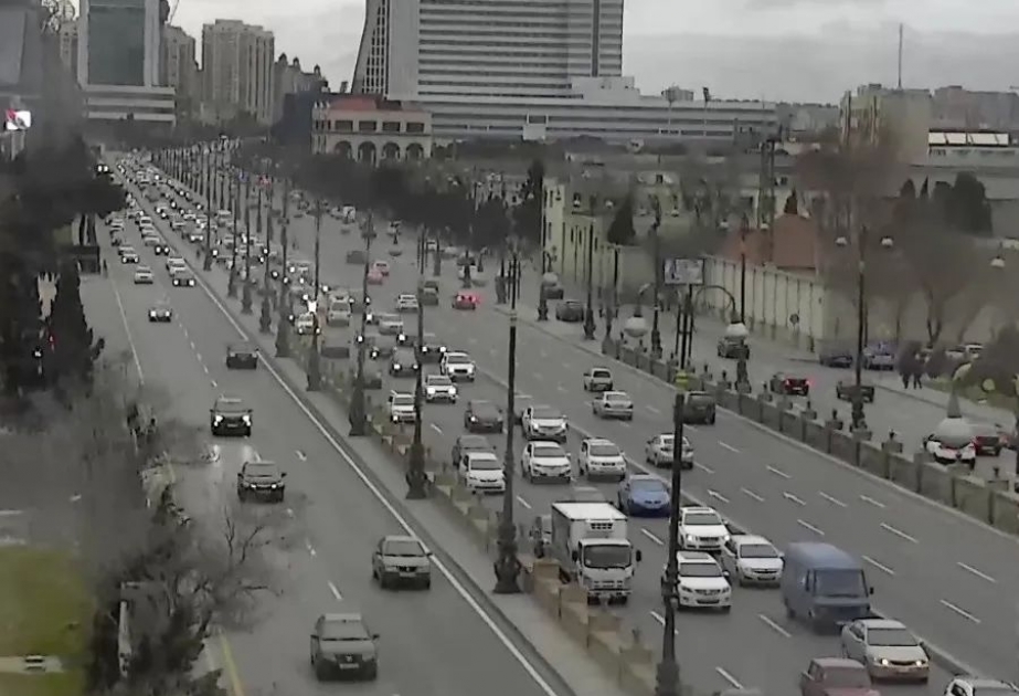 Bakıda hazırda sıxlıq müşahidə edilən yollar