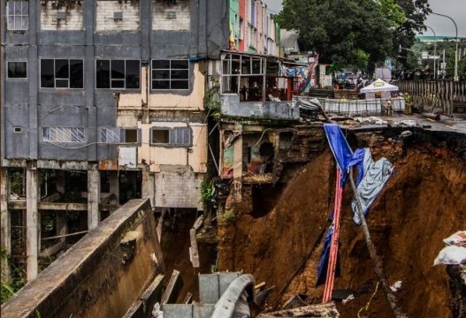 At least 15 killed in Indonesia landslide, dozens missing