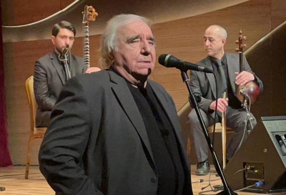 Bir yumruq, bir ürək, bir can!
