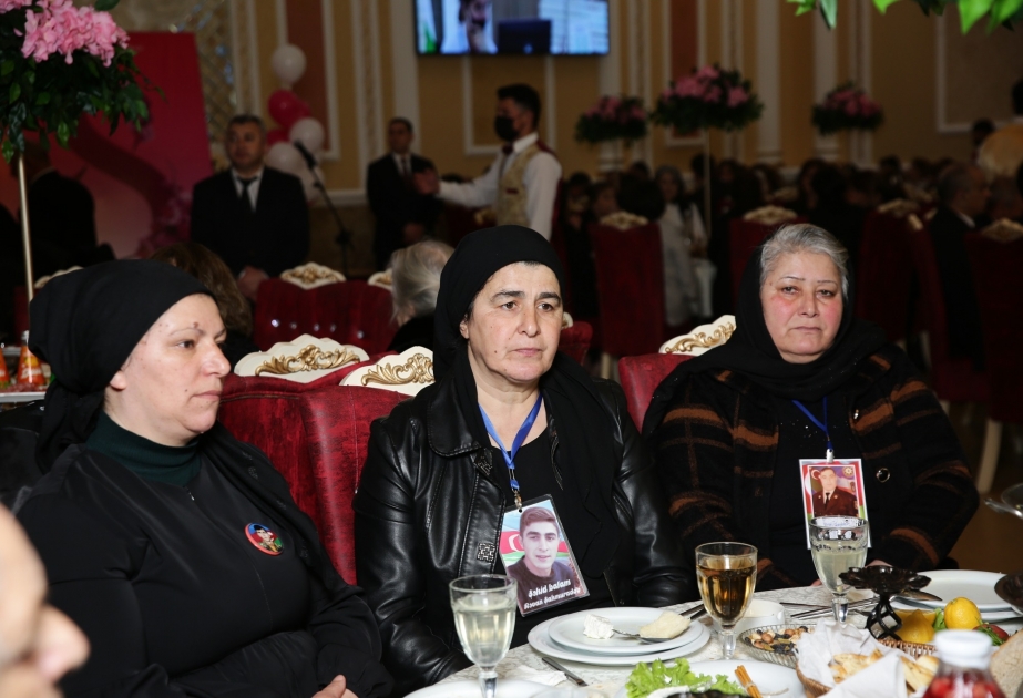 Azərbaycan qadını hər zaman xalqımızın adını uca tutub