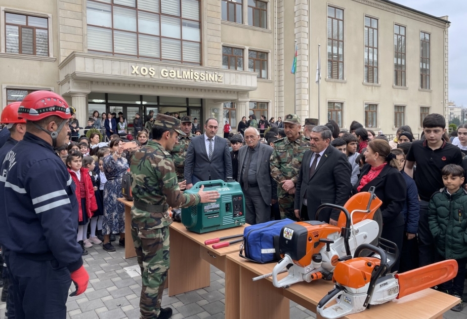FHN-in Qarabağ Regional Mərkəzi tərəfindən orta məktəbdə təlim keçirilib