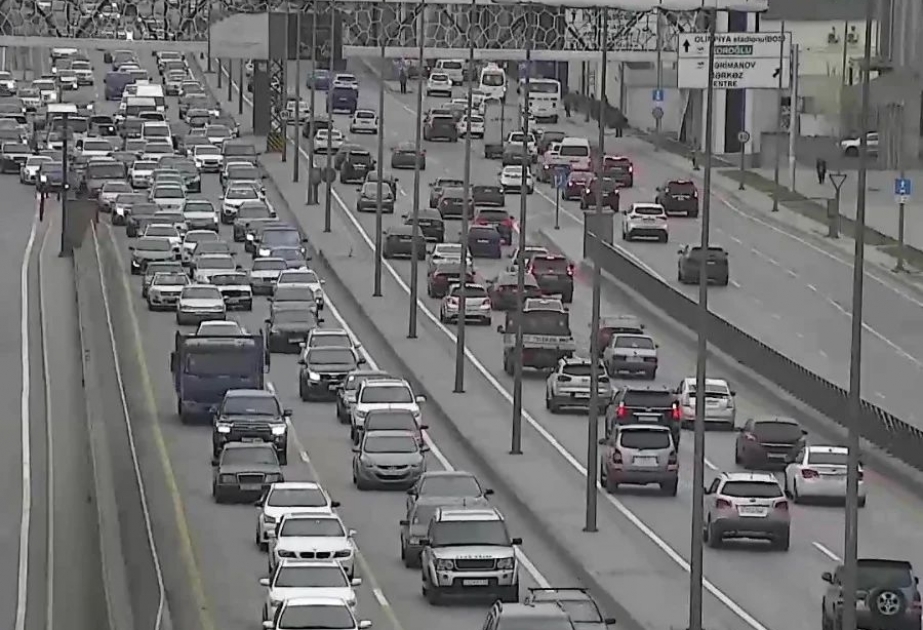 Bakıda hazırda sıxlıq müşahidə edilən yollar