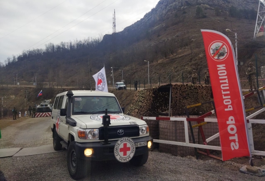 Eight ICRC vehicles pass freely through protest area