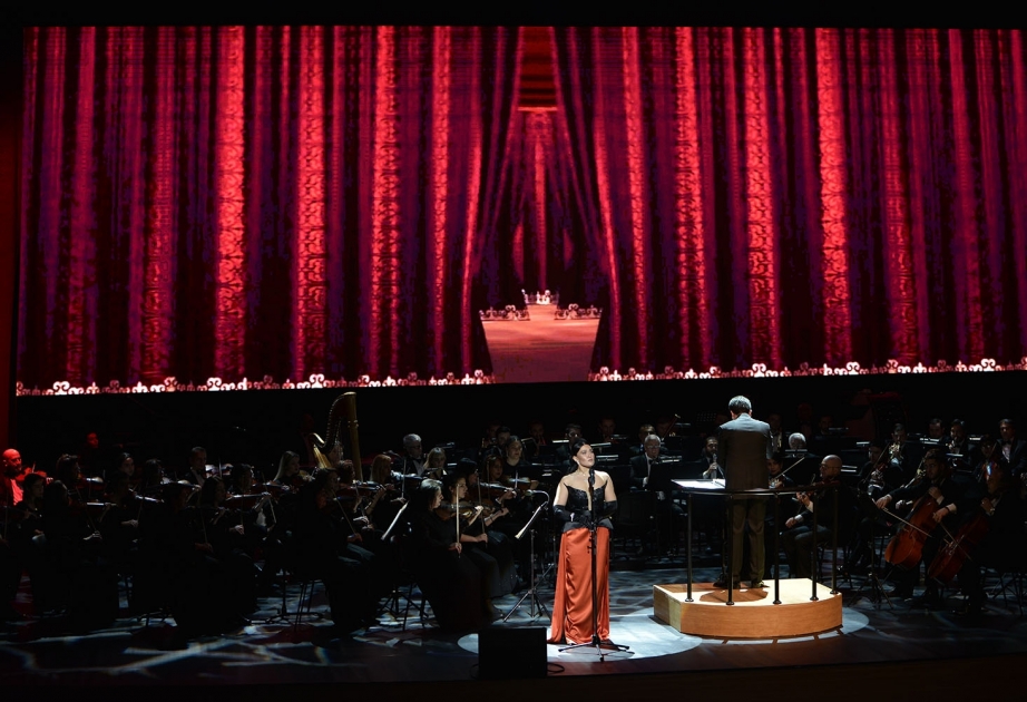 Heydər Əliyev Mərkəzində “Opera və moda. Sultan Couture 20” konsert və sərgi keçirilib
