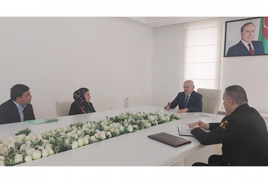Səfərbərlik və Hərbi Xidmətə Çağırış üzrə Dövlət Xidmətinin rəisi Qubada vətəndaşları qəbul edib