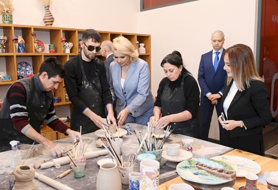 Serbiyanın ailə rifahı və demoqrafiya naziri DOST İnklüziv İnkişaf və Yaradıcılıq Mərkəzində olub