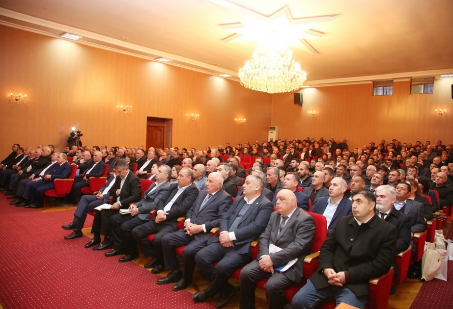 Ağcabədidə pambıqçılıqda ötən ilin yekunları və yeni mövsümə hazırlıq müzakirə edilib