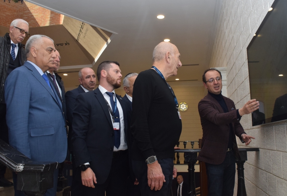Ex Primer Ministro israelí visitó Guba