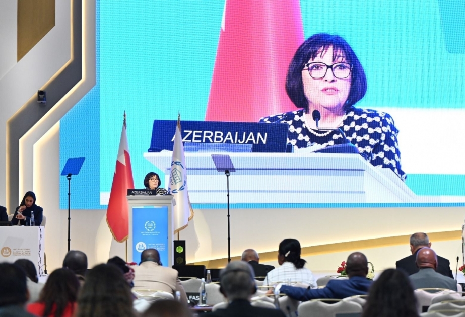 La Presidenta del Parlamento de Azerbaiyán revela las mentiras de su homólogo armenio