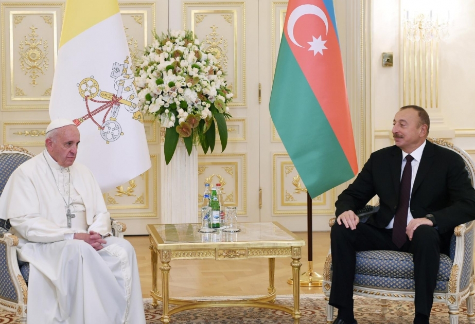 El Presidente de Azerbaiyán envía una misiva de felicitación al Papa Francisco