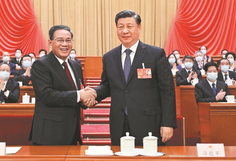 New leadership navigates China on right course