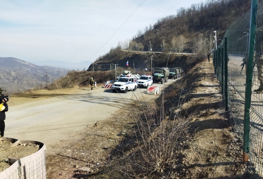 17 more vehicles of Russian peacekeepers move without hindrance through protest area